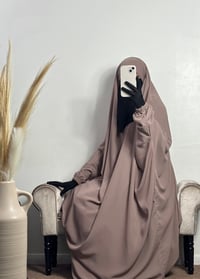 Image 1 of lulu’
