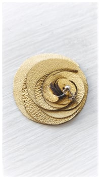 Image 2 of CURLS earrings - Gold