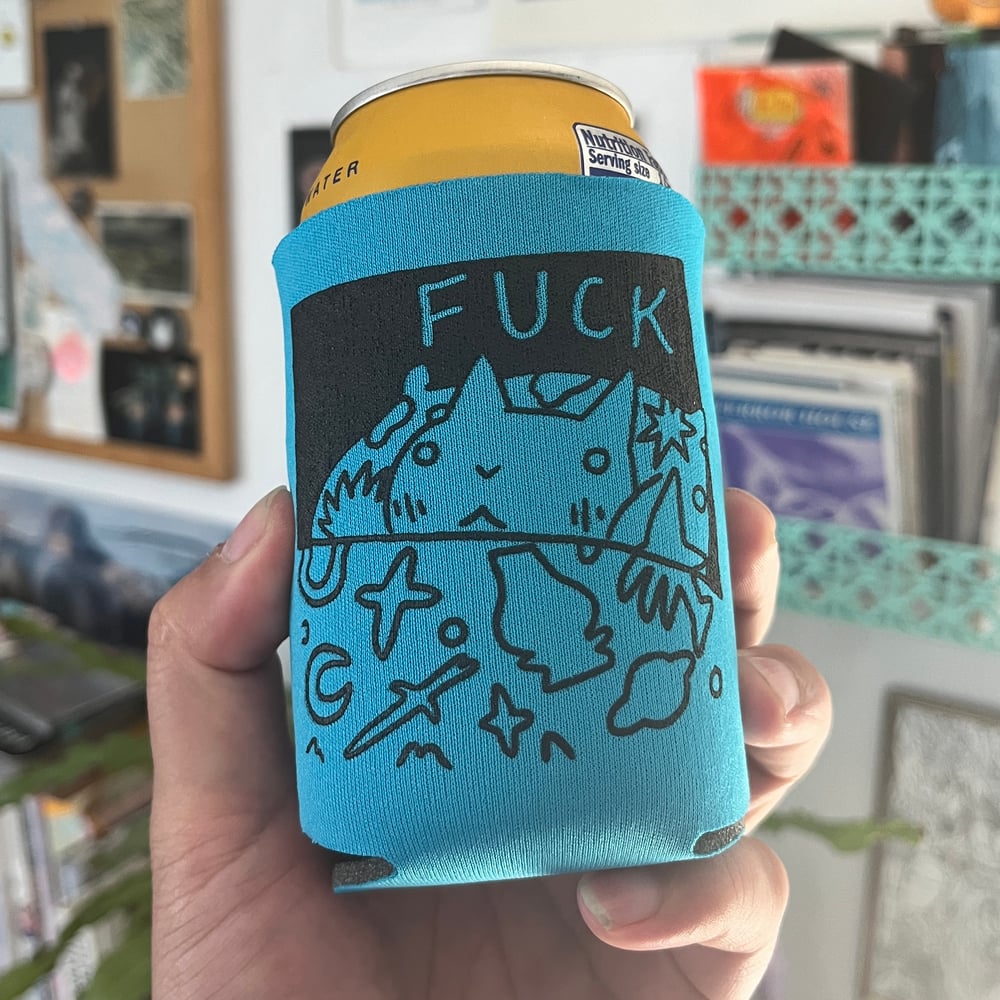 Image of Cussing Cat in Bed Drink Cozy