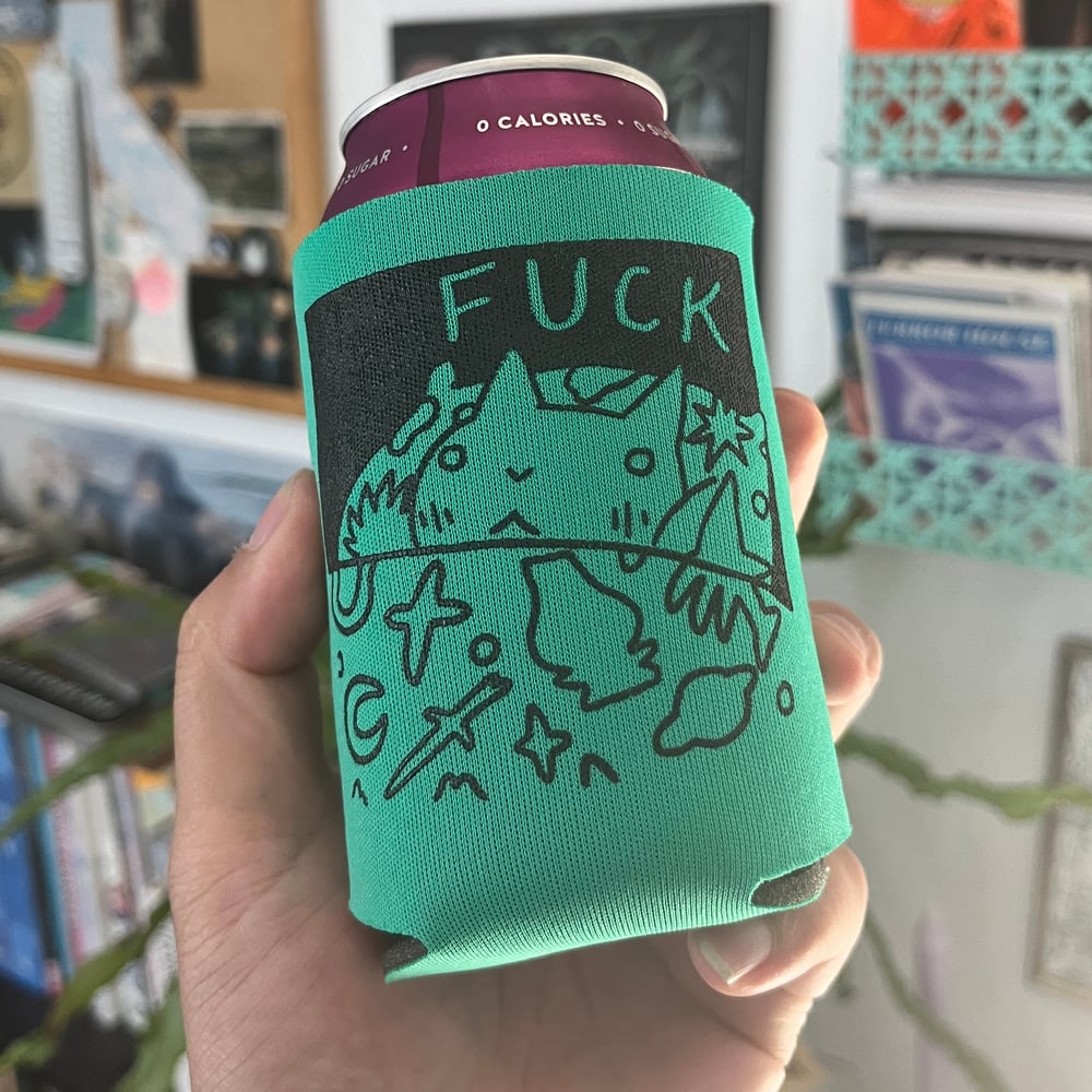 Image of Cussing Cat in Bed Drink Cozy