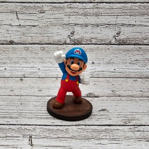 Ice Mario Amiibo