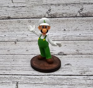 Fire Luigi Amiibo