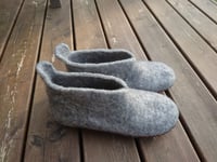 Image 4 of Natural home shoes with leather sole