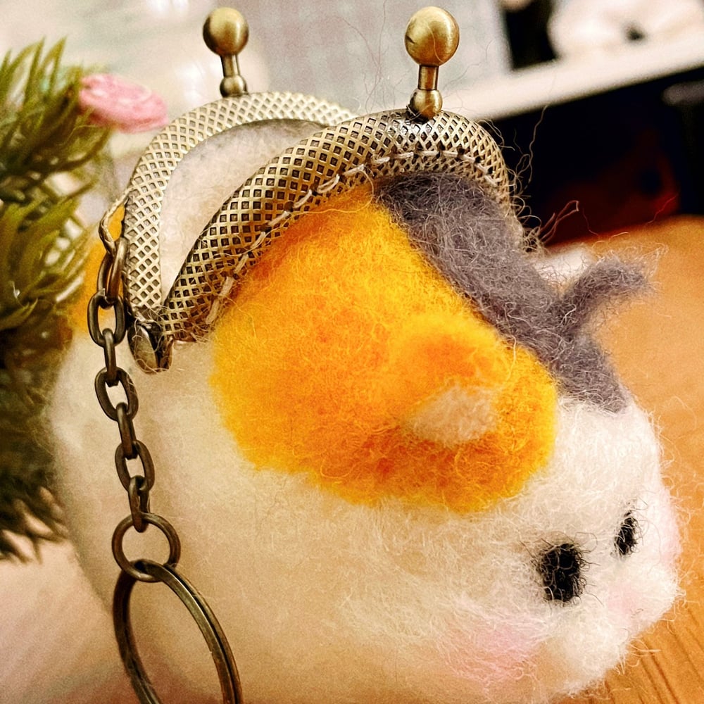 Image of Fat Cat FFXIV Felted Wallet