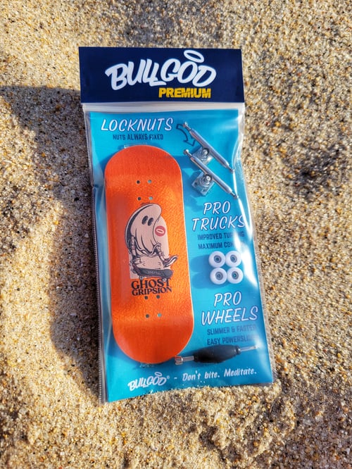 Image of NEW Ghost Gripsion | Premium Fingerboard | 32mm