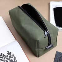 Image of Canvas Dopp Kit 