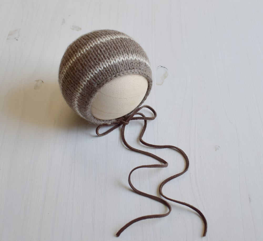 Image of Chestnut Striped Bonnet with Suede Ties & Wrap