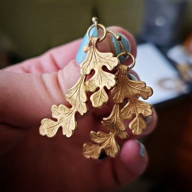 Image of Oak Cluster Earrings