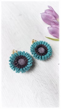 Image 2 of Anemone Pendant earrings - Aquaria