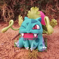 Image 1 of IVYSAUR - Pokemon de peluche hecho a mano *ENVÍO GRATIS*