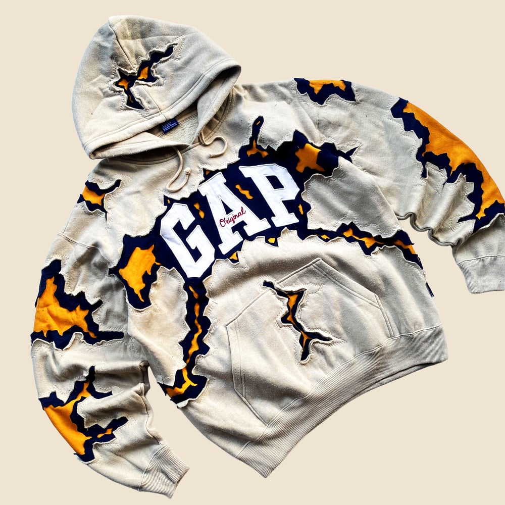 REWORKED GAP SUPER CRACKED BEIGE HOODIE SIZE L