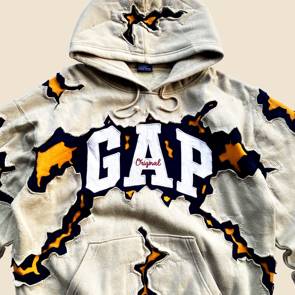 REWORKED GAP SUPER CRACKED BEIGE HOODIE SIZE L