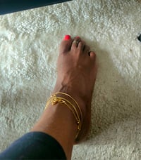 Image 4 of Gold Anklets