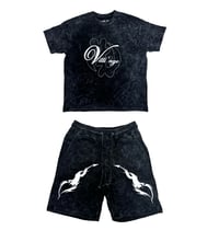 Image 3 of Villi'age Summer Shirt /Shorts Set 