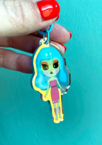 Image 3 of Martian Blythe Doll Acrylic Bag Charm