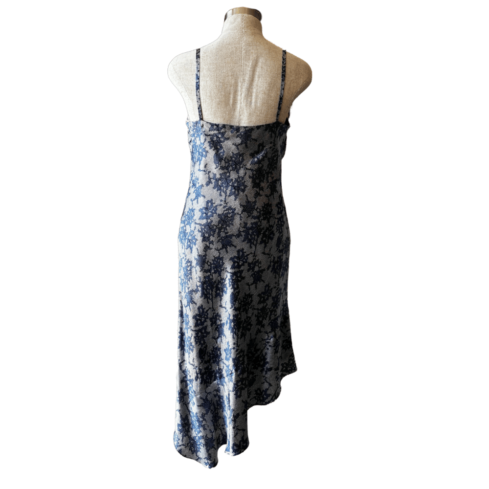 Image of BLUE LACE PRINT SILK DRESS