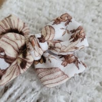 Image 2 of Magnolia Pinwheel Bow // Sweet Pea Collection