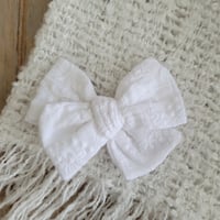 Medium Snowflake Pinwheel Bow // Sweet Pea Collection