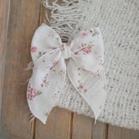 Image 3 of Fable bows // Sweet Pea Collection