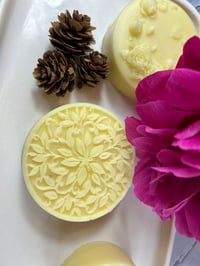 Image 5 of Silk Protein Hair Conditioning Bar