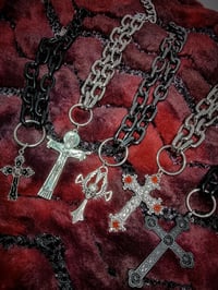 Image 15 of Chain Chokers 