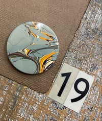 Image 21 of Single marbled pocket mirrors - you choose from images 