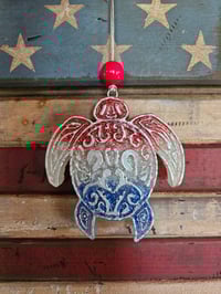 Image 1 of Patriotic sea turtle freshie in key lime pie (houseblend)
