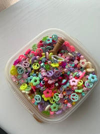 Image 2 of Bead Confetti Kit