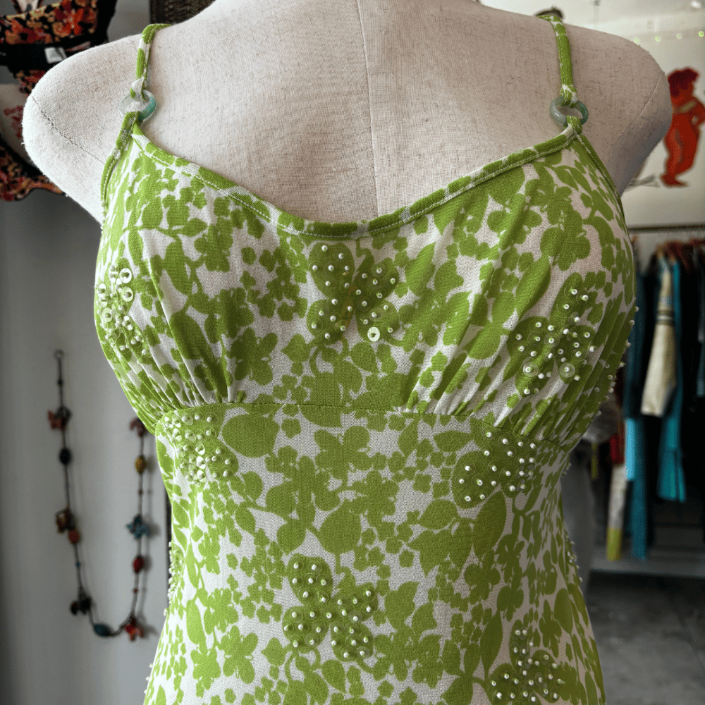 Image of VIVIENNE TAM GREEN BEADED DRESS