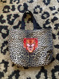 Image 10 of Extra large leopard embroidery patch tote bag