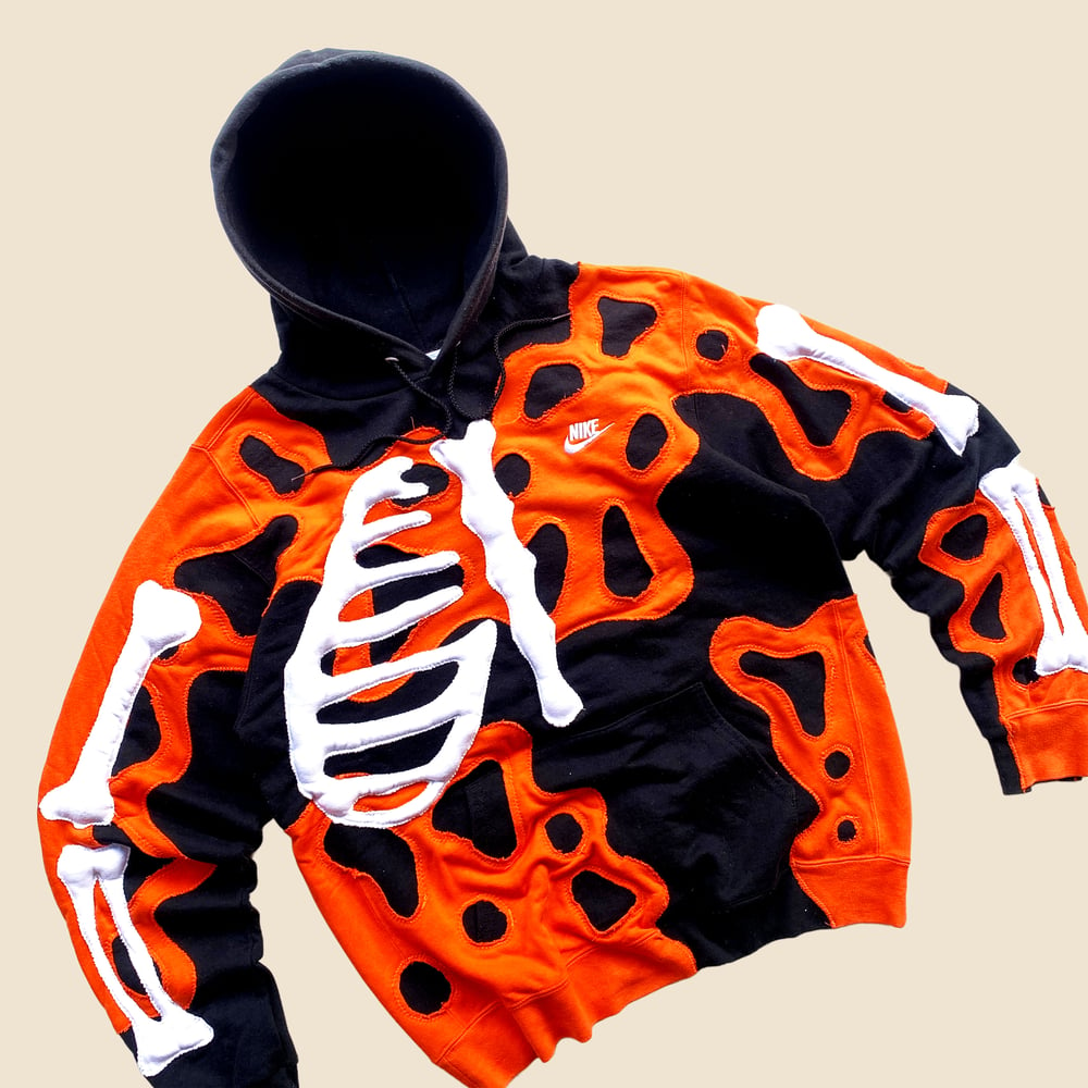 REWORKED NIKE HOLES 3D PUFF SKELETON HOODIE SIZE L