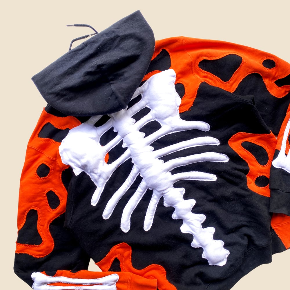 REWORKED NIKE HOLES 3D PUFF SKELETON HOODIE SIZE L