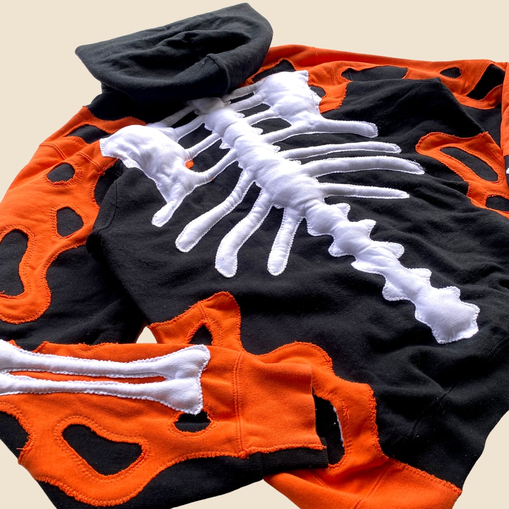 REWORKED NIKE HOLES 3D PUFF SKELETON HOODIE SIZE L