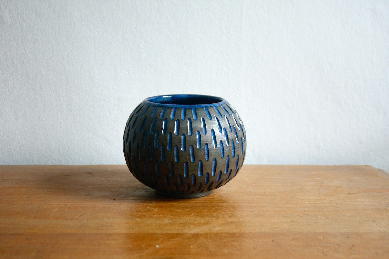 Image of LISCAR round vase