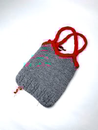 Image 6 of 🎀 PIERCED CAPSULE 🎀 UNIQUE PIECE VINTAGE KNIT FLOWER BAG CUSTOMIZED WITH SPIKES & WOOL