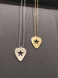 Image 14 of Gold Guitar Pick Star Pendant and Box Chain (925 Silver)