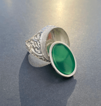 Image 3 of King's Ring (Emerald)