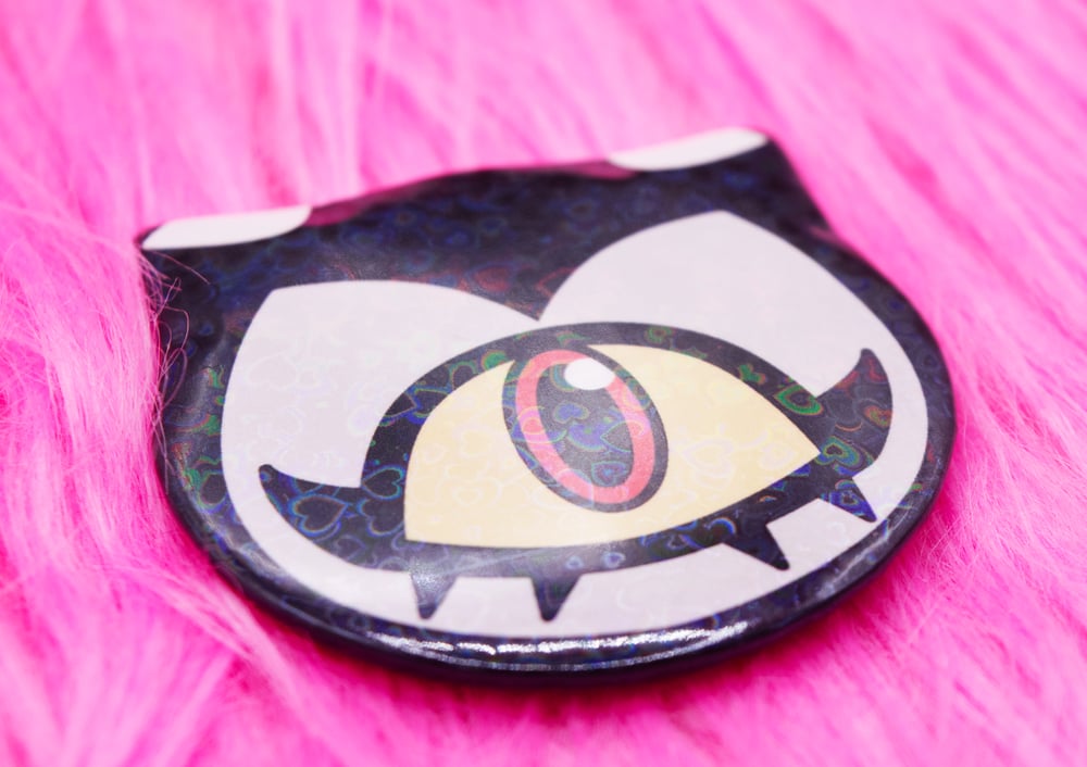 Holo Keekee Cat Badge