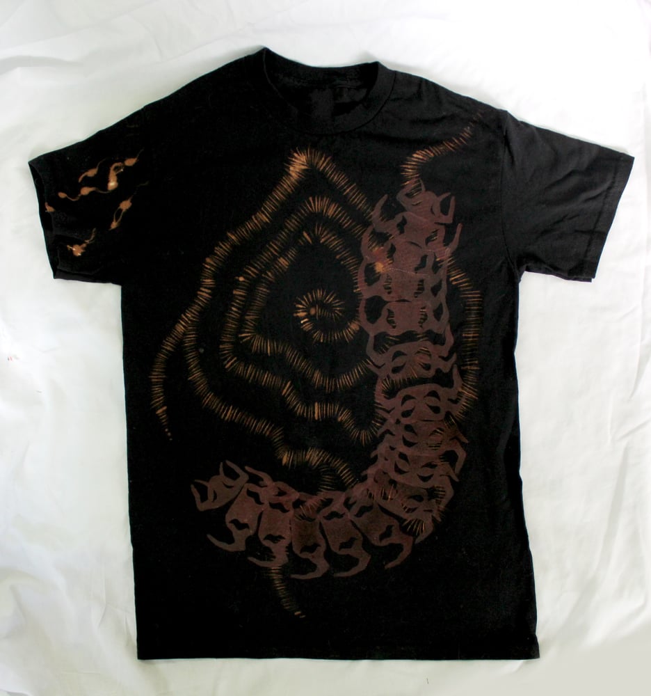 Image of Crawly Tee (Unisex S)