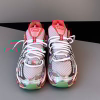 Image 3 of size: us8.5 uk6 eu40 cm25.5