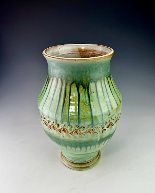 Image of Large textured vase (BSG/CA)