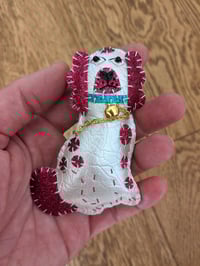 Image 6 of Pair of Staffordshire Spaniel Brooches - Pink