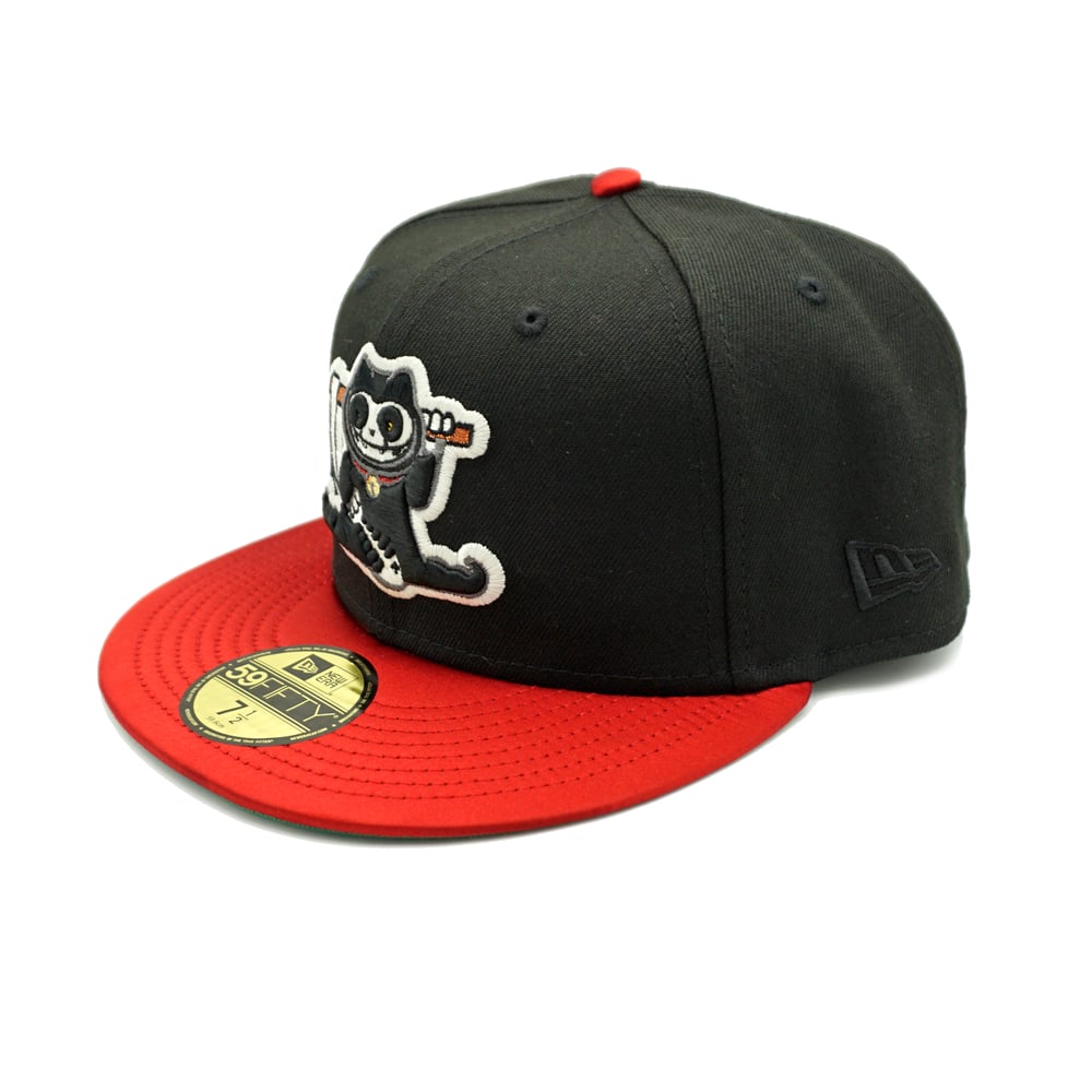 Shi Neko V2 Blood Satin 59Fifty