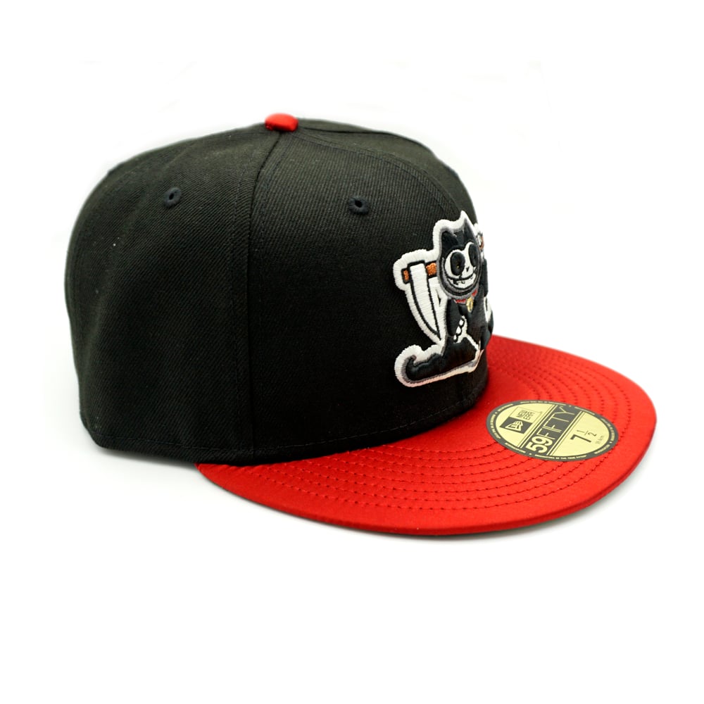 Shi Neko V2 Blood Satin 59Fifty