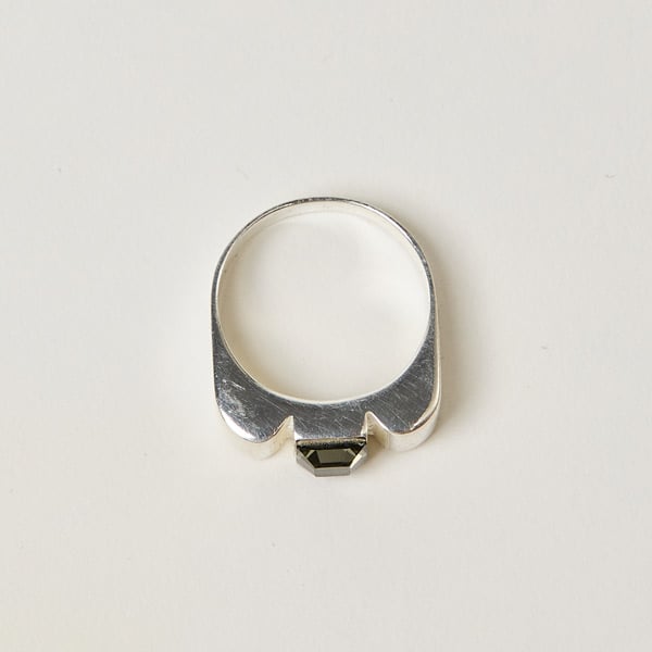 Image of BAGUE ROMY ARGENT MASSIF GRIS FUMÉ