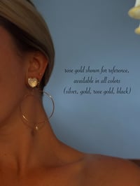 Image 9 of Pearly Heart Plug Custom (Gold)