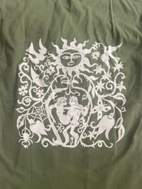 Image 4 of Military Green Devil/Vase T-shirt (M)