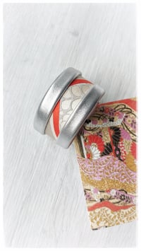 Image 7 of ESSENTIAL OBI medium Bangles - Silver Kyoto