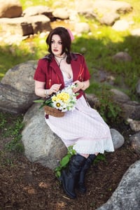 Villanarei Aerith Signed Cosplay Print