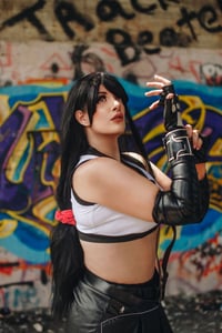 Villanarei Tifa Signed Cosplay Print